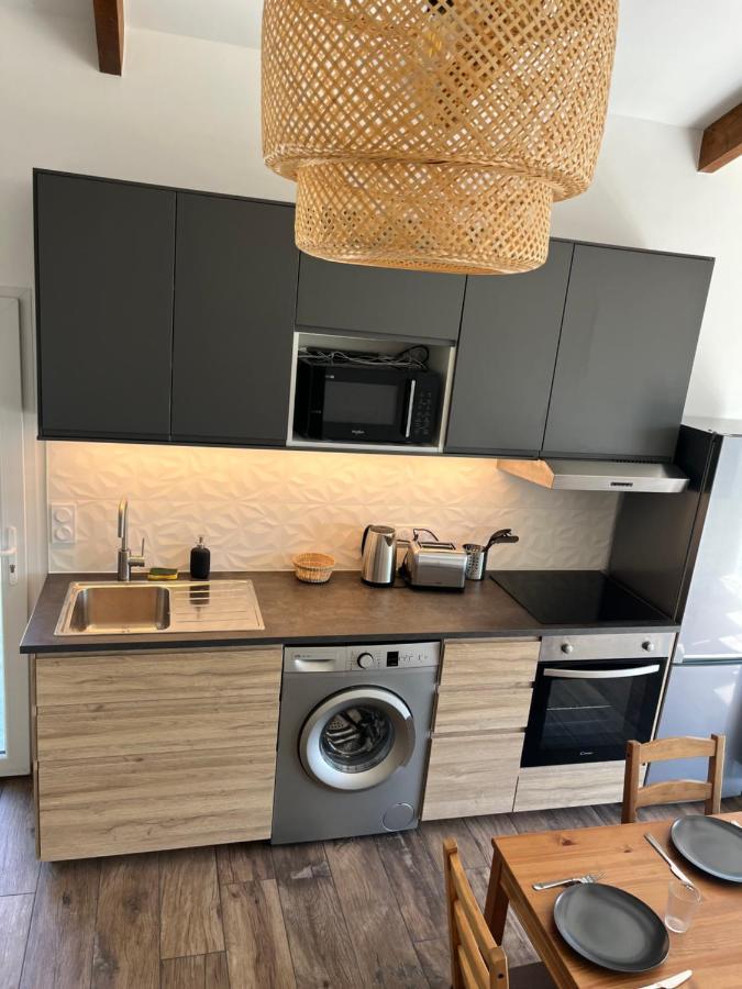 Maisonnette Avec Petite Foret Valréas Exterior foto